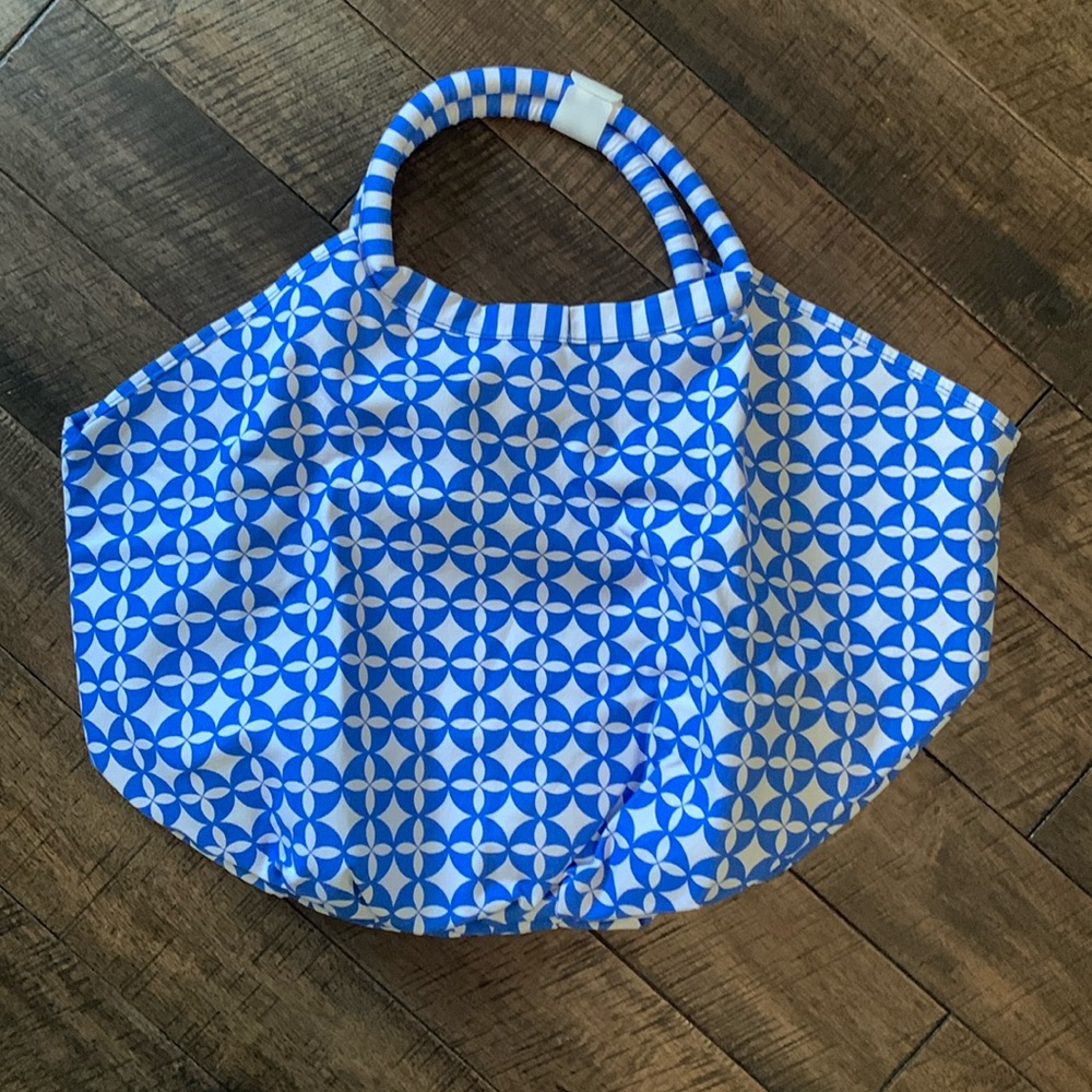 Large Canvas Blue/white geometric Tote🥰